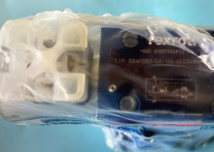 Rexroth R900906650 Pressure Relief Valve DBW10B2-5X/100-6EG24N9K4